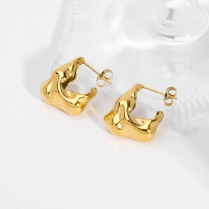 French vintage style irregular gold V-shaped titanium steel stud earrings for women