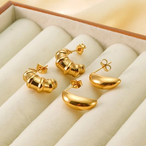 French Vintage 18K Gold Plated Stainless Steel C-Shaped Croissant Hoop Earrings For Women Geometric Water Drop Earrings Jewelry