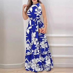 Robe longue d'été pour femme avec licou, imprimé floral bleu et blanc et ceinture