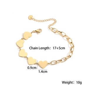 Detail shot of 18K gold plated stainless steel heart bracelet with 17+5cm chain specs