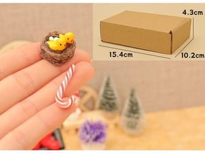 Detailed packaging dimensions 15.4x10.2x4.3cm for miniature dollhouse accessories