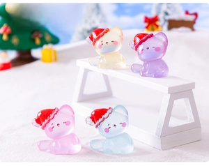 Miniature luminous resin Christmas cats with red hats for holiday desktop decoration