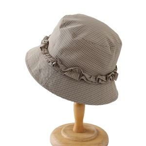 Vintage Fischerhut mit Karomuster und Rüschen in Beige, eleganter Sonnenschutz für Damen