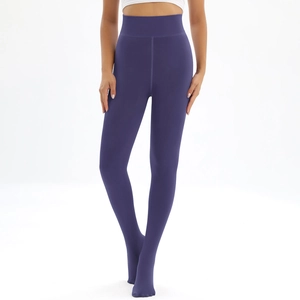 Detail of high waist purple thermal leggings with thick fleece and seamless design