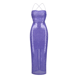 Elegante abito da sera viola con paillettes, vestibilità slim, schiena scoperta e lungo