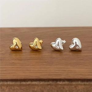 Heart Stud Earrings With 925 Sterling Silver Earring Post Cubic Zirconia Minimalist Fashion Elegant Jewelry For Women