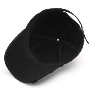 Casquette de baseball en coton noir vieilli avec broderie et boucle métallique ajustable