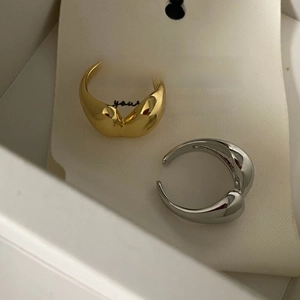 Minimalist brass gold and silver plated open rings with irregular heart-shaped design