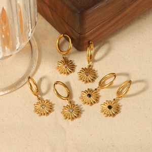 Sunflower Dangle Hoop Earrings 18K Gold Plated Stainless Steel Zircon Sunburst Floral Jewelry For Women