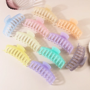 Elegant Large Jelly Color Hair Claw Clip Semicircle Plastic Hair Catch Jaw Clip Strong Hold For Thick Hair For Women