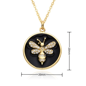 Detailed view of a gold-plated bee pendant necklace with a 20mm diameter size marking