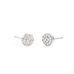 Élégantes boucles d'oreilles rondes en argent serties de zircons cubiques brillants