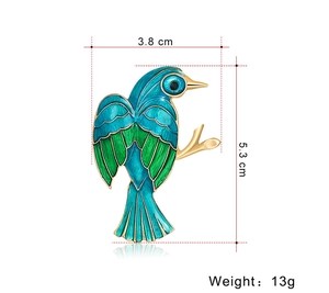 Detail view of colorful enamel bird brooch with size 5.3x3.8 cm and weight 13g specifications