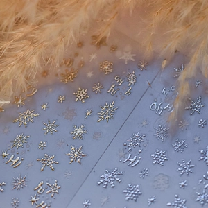 Adesivi per unghie in rilievo con fiocchi di neve oro e argento per nail art natalizia