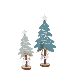 Kreative hölzerne Weihnachtsbaum Tischdeko mit Rentier und Schneemann Ornamenten