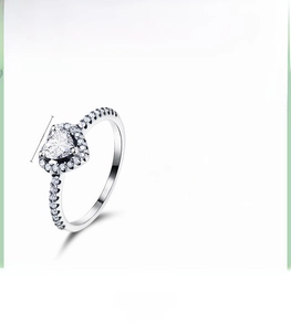 Close-up of S925 silver heart ring with micro-pave cubic zirconia weighing 2.1g