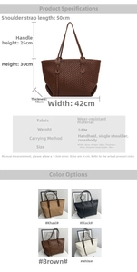 Specifiche dimensionali per borsa tote intrecciata grande con larghezza 42cm e altezza 30cm
