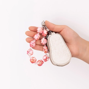 Pink cat paw beaded lanyard with crocodile texture white leather car key pouch holder