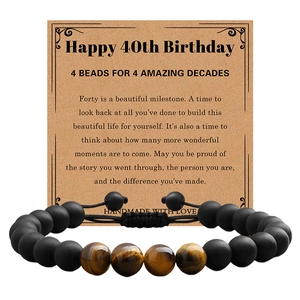 Bracelet fait main en œil de tigre avec pierres noires mates et carte de 40e anniversaire