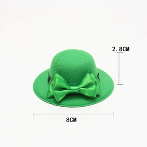Green felt St. Patrick's Day mini bottle hat with ribbon, dimensions 8cm by 2.8cm