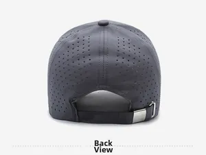 Rückansicht der grauen schnelltrocknenden Baseballkappe mit Laserlöchern und Metallschnalle