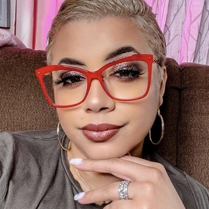 Fashionable red cat eye glasses for women with blue light blocking lenses stylish frame