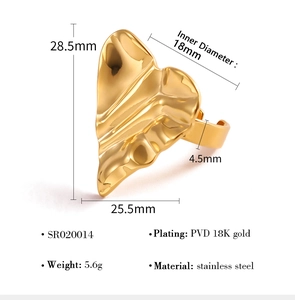 Detailed size specifications and 18K gold plated parameters for the heart-shaped ring