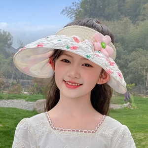 Girls' summer straw sun visor with floral pattern and m letter flower ornament