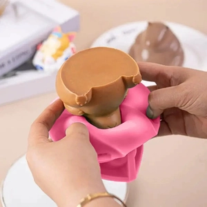 3D Capybara silicone mold for DIY candles and cakes, showing demolding process