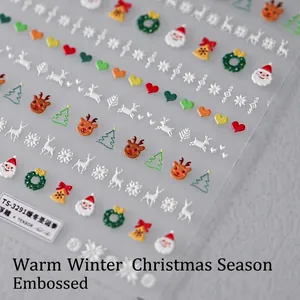 Stickers ongles 5D Noël avec Père Noël, rennes et flocons de neige en relief
