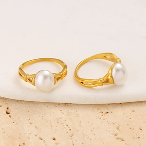 Anello In Acciaio Inossidabile Stile Francese Vintage Placcato Oro 18K Perla Artificial Di Vetro Ovale Gioielli Per Donne