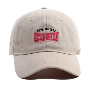 Beige cotton baseball cap with HOT CHILLI CUHU embroidery and curved brim for women