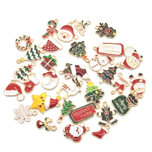 Christmas themed enamel alloy pendants with Santa, tree and deer motifs for DIY jewelry