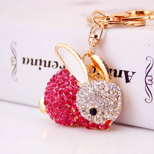 Porte-clés mignon lapin du zodiaque avec strass roses et blancs sur alliage doré