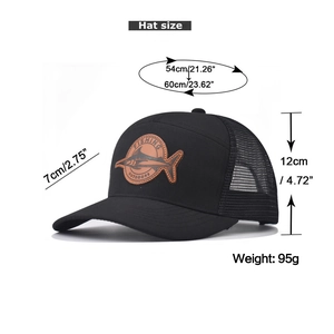 Size guide for black fishing trucker hat showing 7cm brim and adjustable head circumference