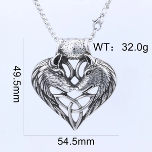Detailed view of wolf heart pendant with dimensions 49.5mm by 54.5mm and 32g weight