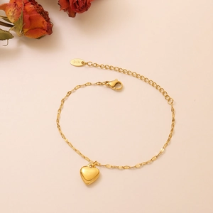 Minimalist 18K gold plated stainless steel heart pendant bracelet for women