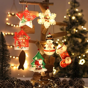 Ornements de Noël LED suspendus en forme d'étoile et de flocon pour décoration