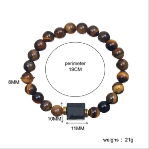 Detailed specs of the tiger eye beaded bracelet showing 8mm beads and 21g weight