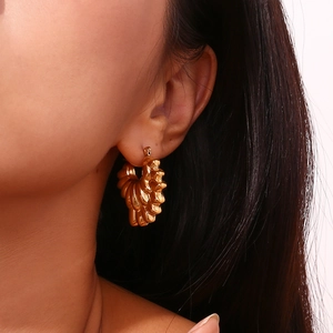 Fashionable 18K gold plated stainless steel double layer hollow hoop earrings for women