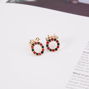 Christmas wreath stud earrings with red and green crystals and a gold bow design