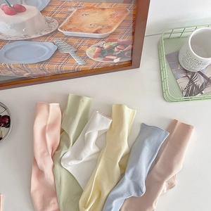 Women Combed Cotton Crew Socks Ribbed Cuff Breathable Solid Color Macaron Casual Soft Daily Wear