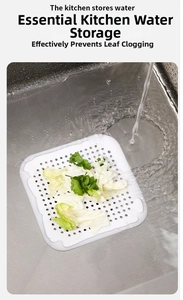 Filtro per lavello in silicone bianco che filtra i residui di cibo nel lavello