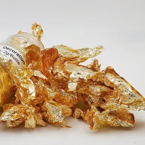 2g bottle of decorative gold leaf flakes for cake baking and DIY arts decoration