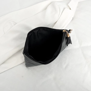 Fashionable black leopard textured envelope clutch bag with trendy zipper tassel detail