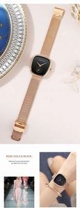 Details der roségoldenen Quarzuhr mit Mesh-Armband und passendem Armband für Damen