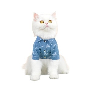 Light blue denim pet shirt with butterfly pattern for cats and small dogs, white buttons