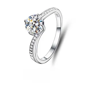 Detail of S925 silver moissanite ring with twisted band and six-prong setting