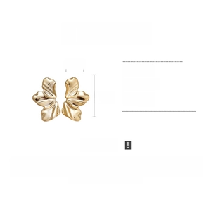 Detailed size specifications for irregular acrylic leaf earrings with gold finish