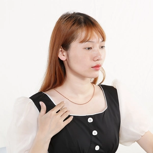 Fashionable minimalist gold titanium steel twist chain necklace for women